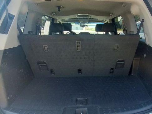 Used 2011 Honda Pilot Touring image 17