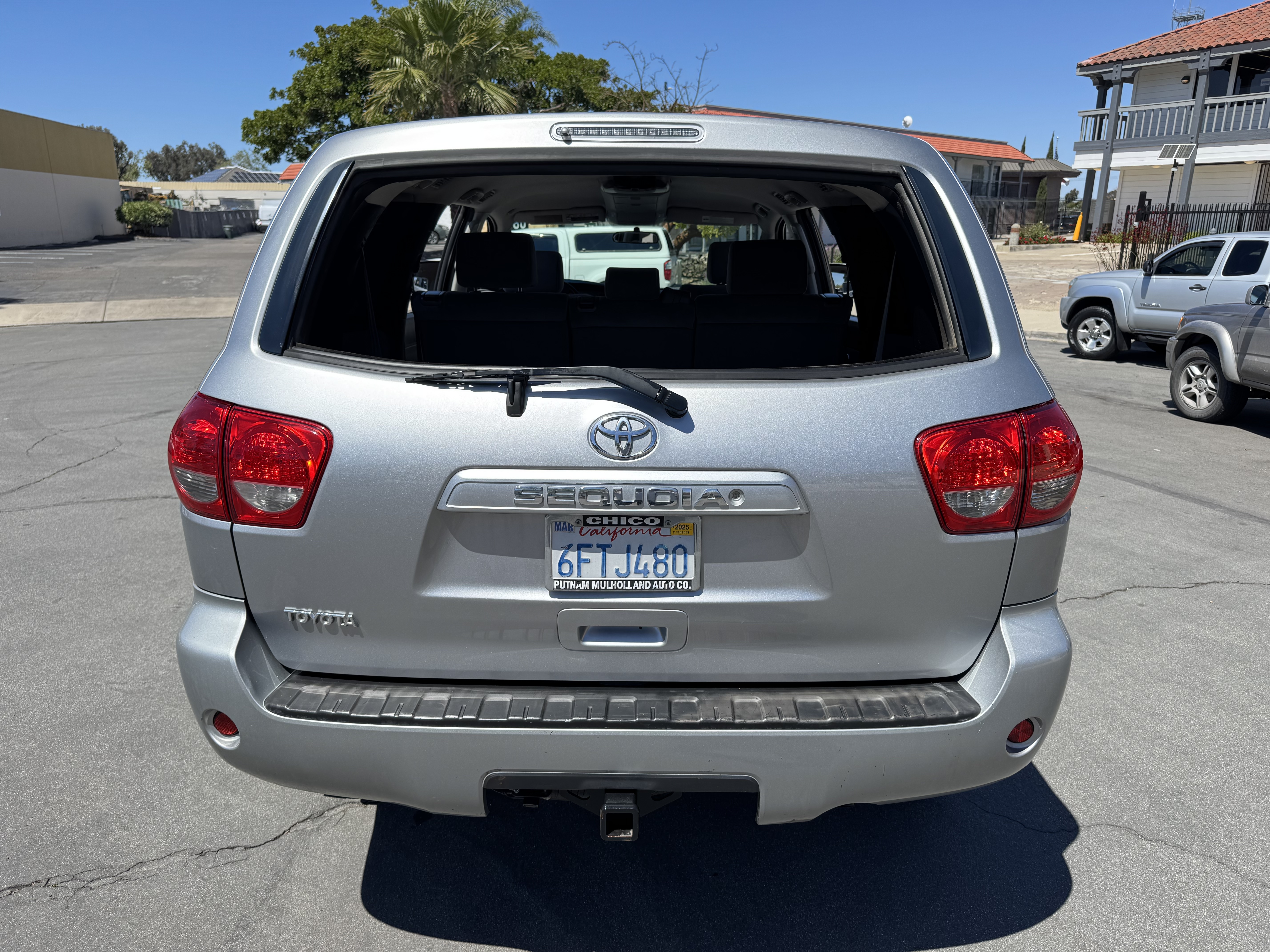 Used 2009 Toyota Sequoia SR5 RWD image 6
