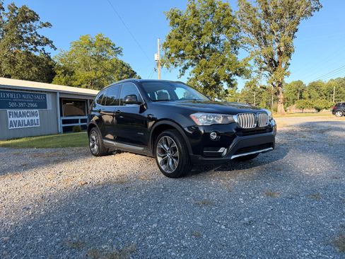 Used 2016 BMW X3 xDrive28i AWD/4WD image 4
