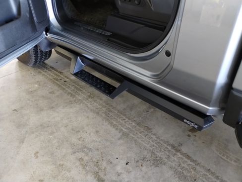 Used 2024 Chevrolet Silverado 2500 LT image 10