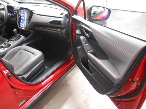 Used 2024 Subaru Crosstrek 2.5i Limited image 9