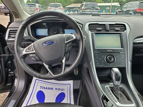 Used 2014 Ford Fusion Titanium FWD image 6