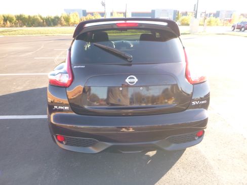 Used 2016 Nissan Juke SV AWD/4WD image 7