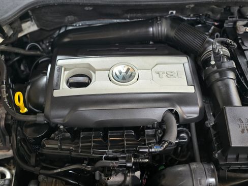 Used 2013 Volkswagen GTI Wolfsburg Edition image 27