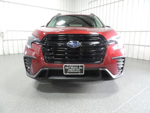 Used 2023 Subaru Ascent Onyx Edition image 6