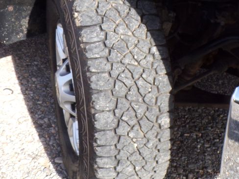 Used 2024 Chevrolet Silverado 2500 LT image 19