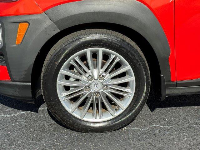 Used 2020 Hyundai Kona SEL Plus FWD image 9
