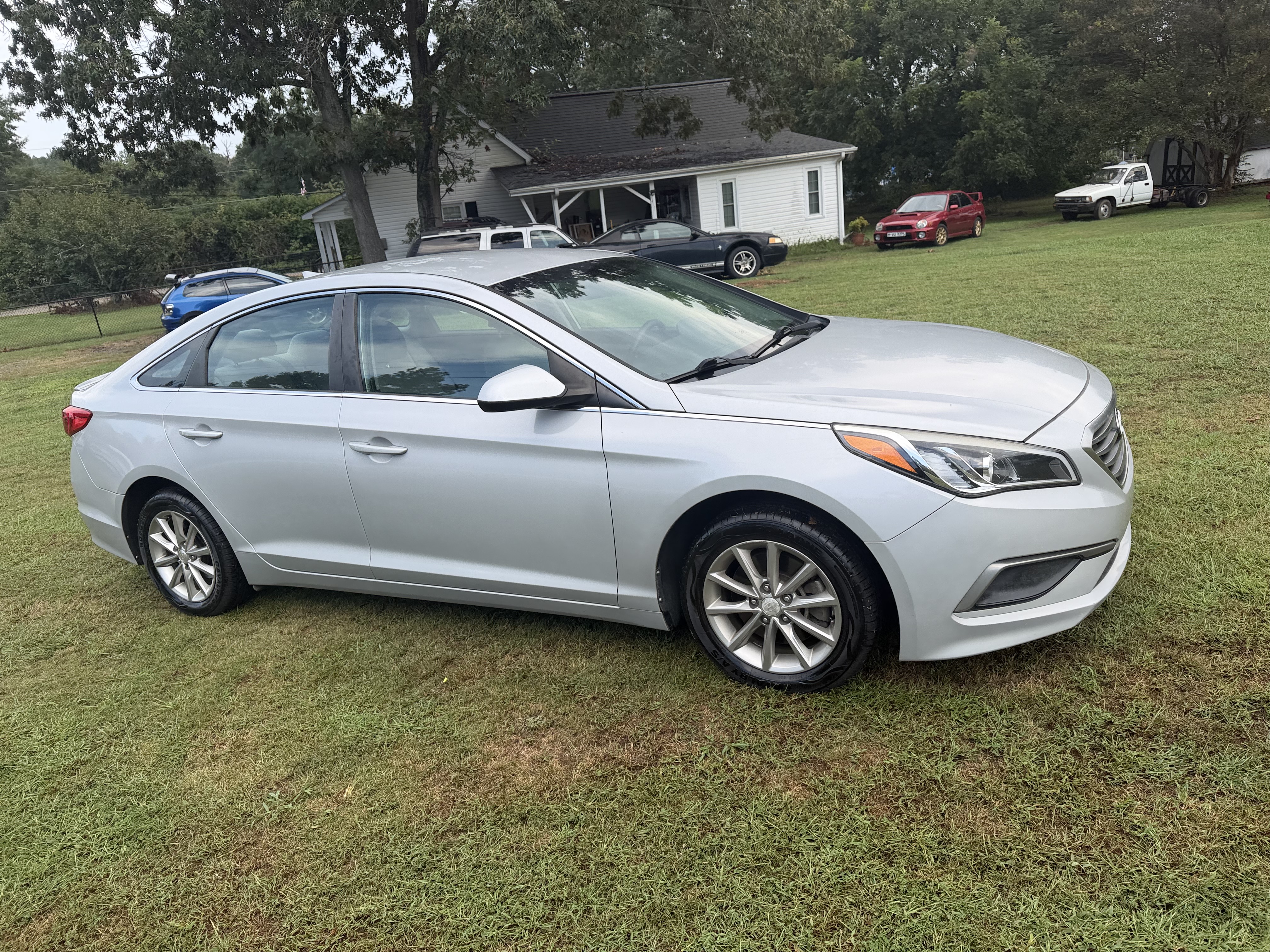 Used 2016 Hyundai Sonata SE FWD image 14