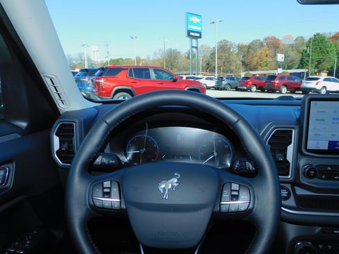 Used 2021 Ford Bronco Sport Big Bend image 2