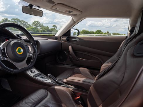 Used 2013 Lotus Evora 2+2 RWD image 23