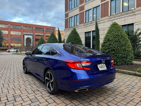 Used 2021 Honda Accord Sport image 5
