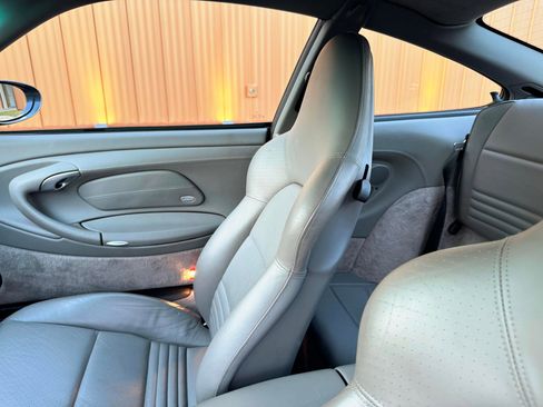 Used 2002 Porsche 911 Carrera 4S image 29