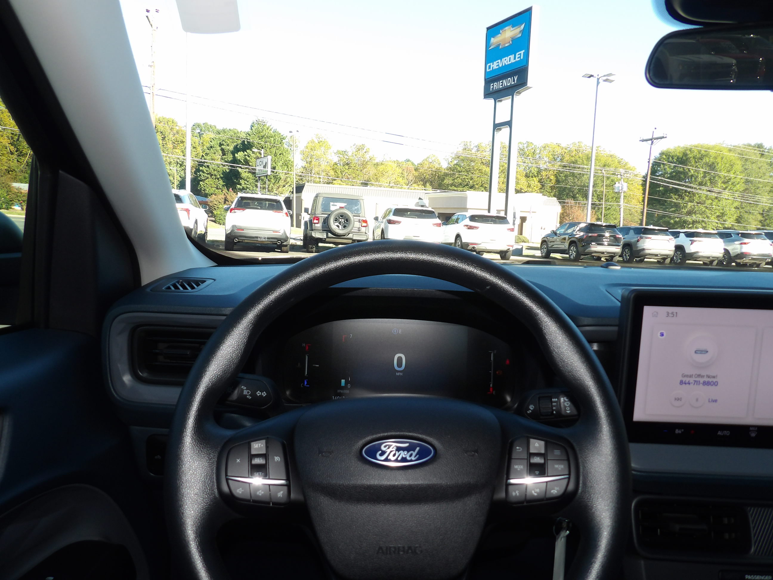 Used 2026 Ford Maverick 2WD SuperCrew XL image 2