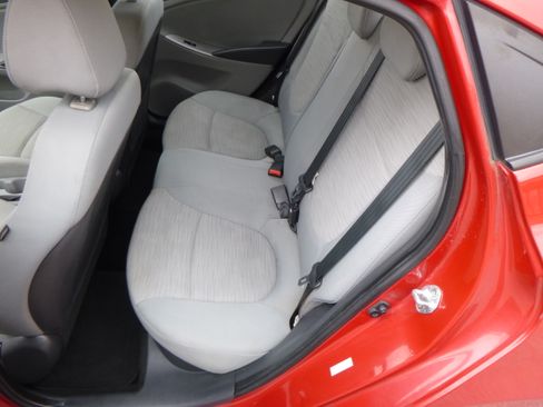Used 2016 Hyundai Accent SE image 14