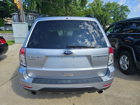 Used 2012 Subaru Forester 2.5X Premium AWD/4WD image 5