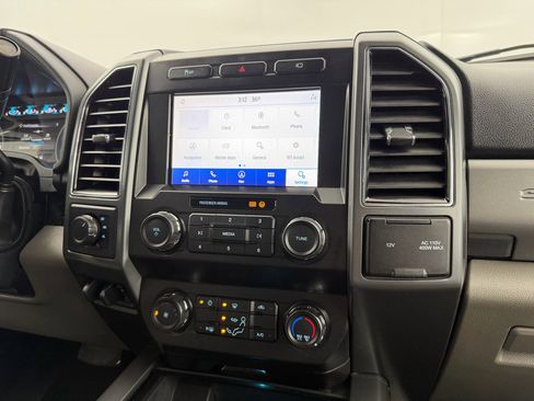 Used 2022 Ford F350 XLT image 38