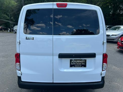 Used 2019 Nissan NV200 S FWD image 4