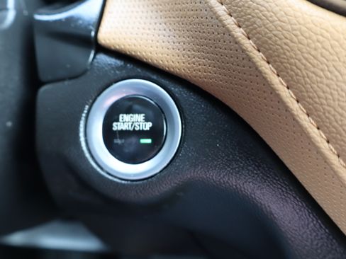 Used 2019 Chevrolet Equinox Premier image 26