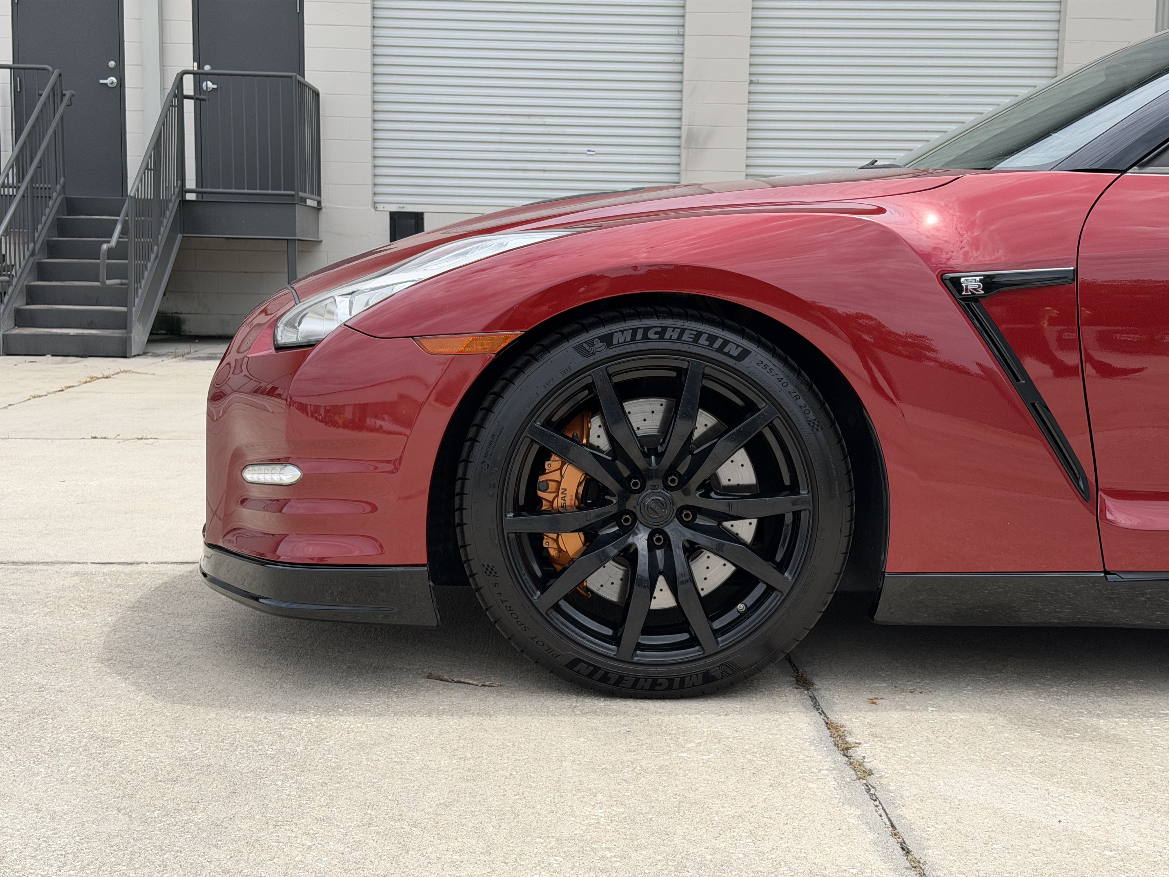 Used 2015 Nissan GT-R Premium AWD/4WD image 13