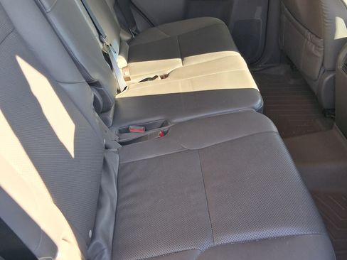 Used 2016 Lexus GX 460 Premium image 11