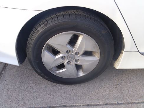 Used 2012 Hyundai Sonata Blue image 37