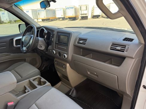 Used 2006 Honda Ridgeline RT image 63