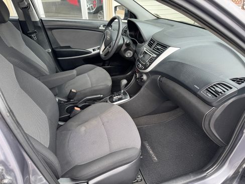 Used 2014 Hyundai Accent GS image 13