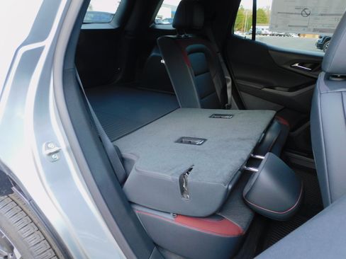 New 2026 Chevrolet Equinox RS image 21