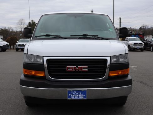 Used 2019 GMC Savana 2500 image 3