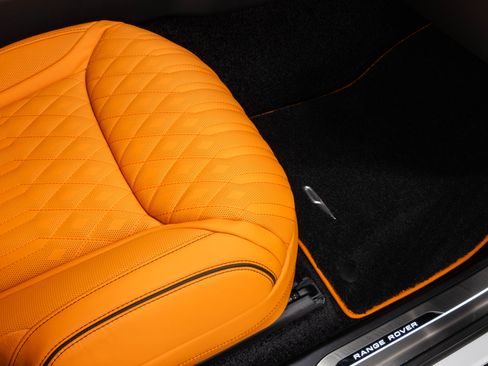 Used 2026 Land Rover Range Rover SE image 25