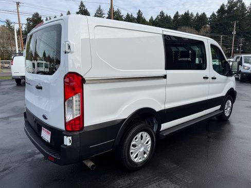 Used 2024 Ford Transit 250 image 6