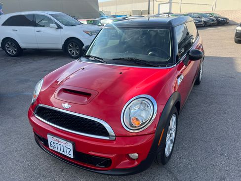 Used 2011 MINI Cooper Clubman S image 6