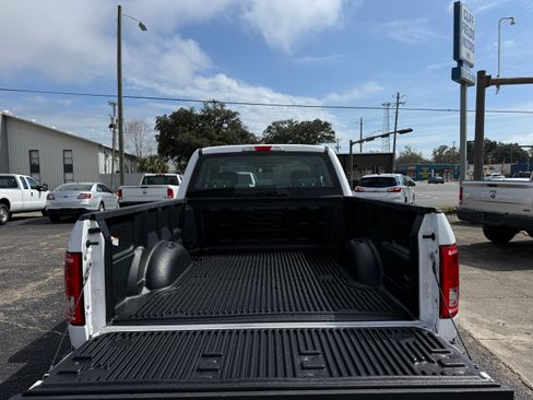 Used 2017 Ford F150 XL image 5