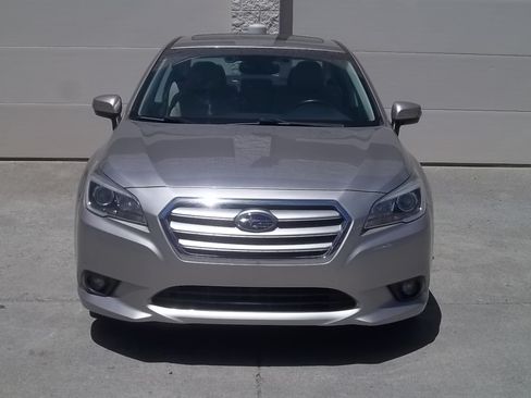 Used 2016 Subaru Legacy 2.5i Limited AWD/4WD image 2