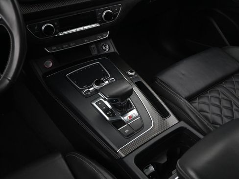 Used 2018 Audi SQ5 Prestige image 23