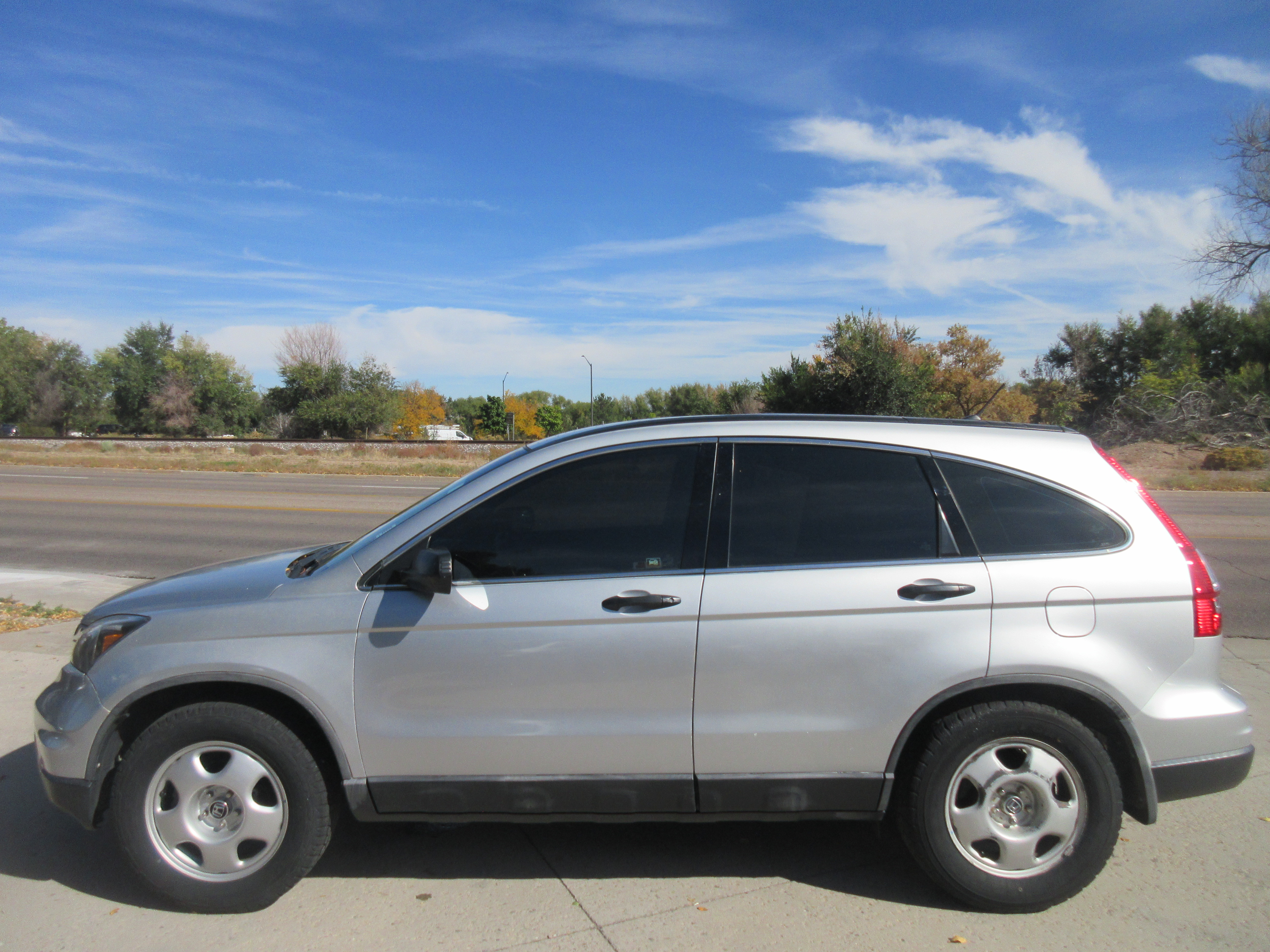 Used 2011 Honda CR-V 4WD LX image 1