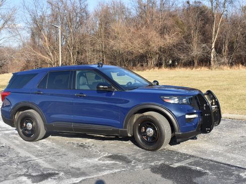 Used 2020 Ford Explorer 4WD Police Interceptor image 4