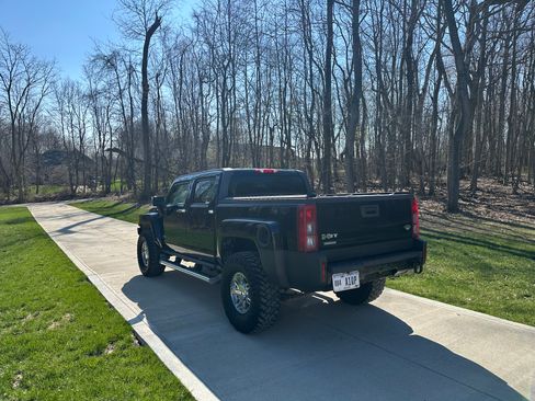 Used 2009 HUMMER H3T Alpha AWD/4WD image 5