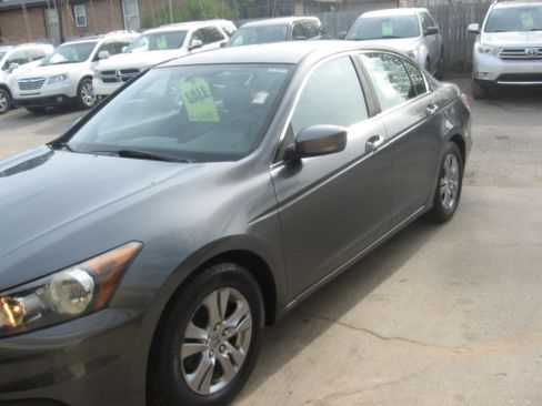 Used 2012 Honda Accord SE image 1
