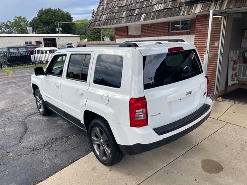 Used 2015 Jeep Patriot 4WD High Altitude image 2