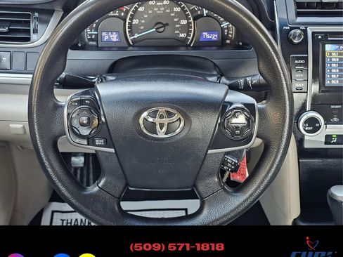 Used 2012 Toyota Camry LE image 13