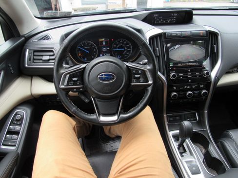 Used 2019 Subaru Ascent Limited 7-Passenger AWD/4WD image 18