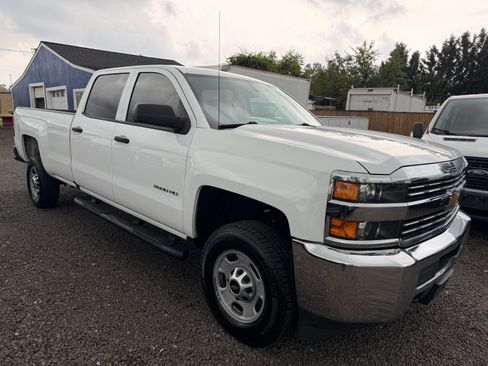 Used 2018 Chevrolet Silverado 2500 4x4 Crew Cab image 6