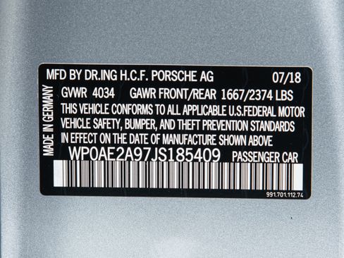 Used 2018 Porsche 911 GT2 RS image 33