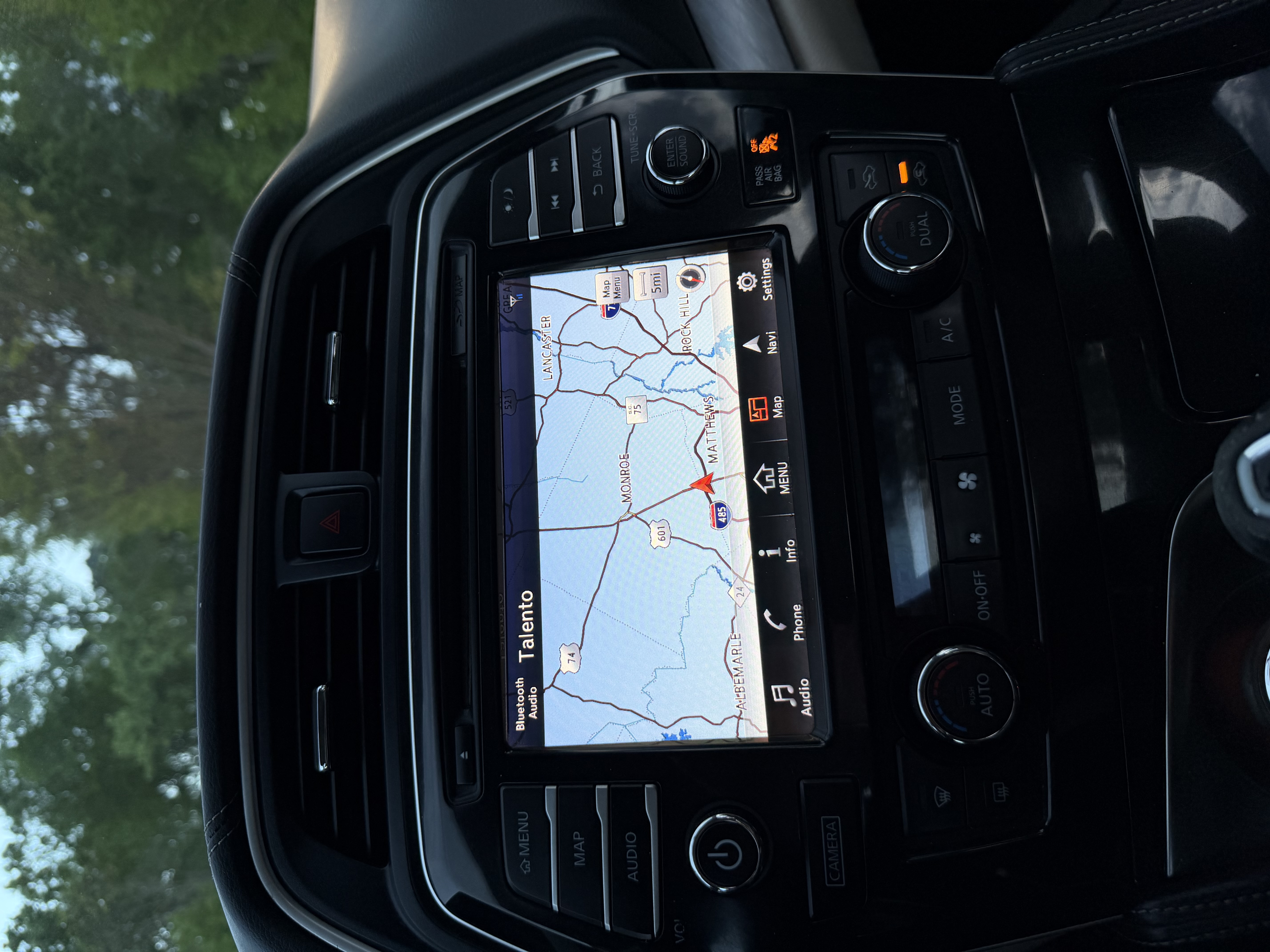 Used 2018 Nissan Maxima 3.5 SV FWD image 15