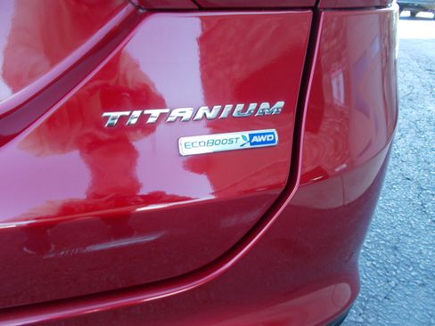Used 2016 Ford Fusion Titanium AWD image 7