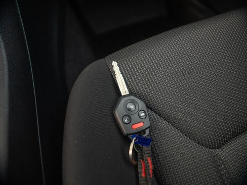 Used 2018 Subaru Impreza 2.0i Premium image 39