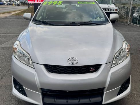 Used 2009 Toyota Matrix S image 2