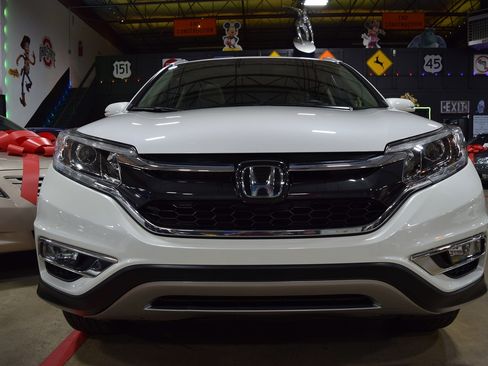 Used 2015 Honda CR-V Touring image 10