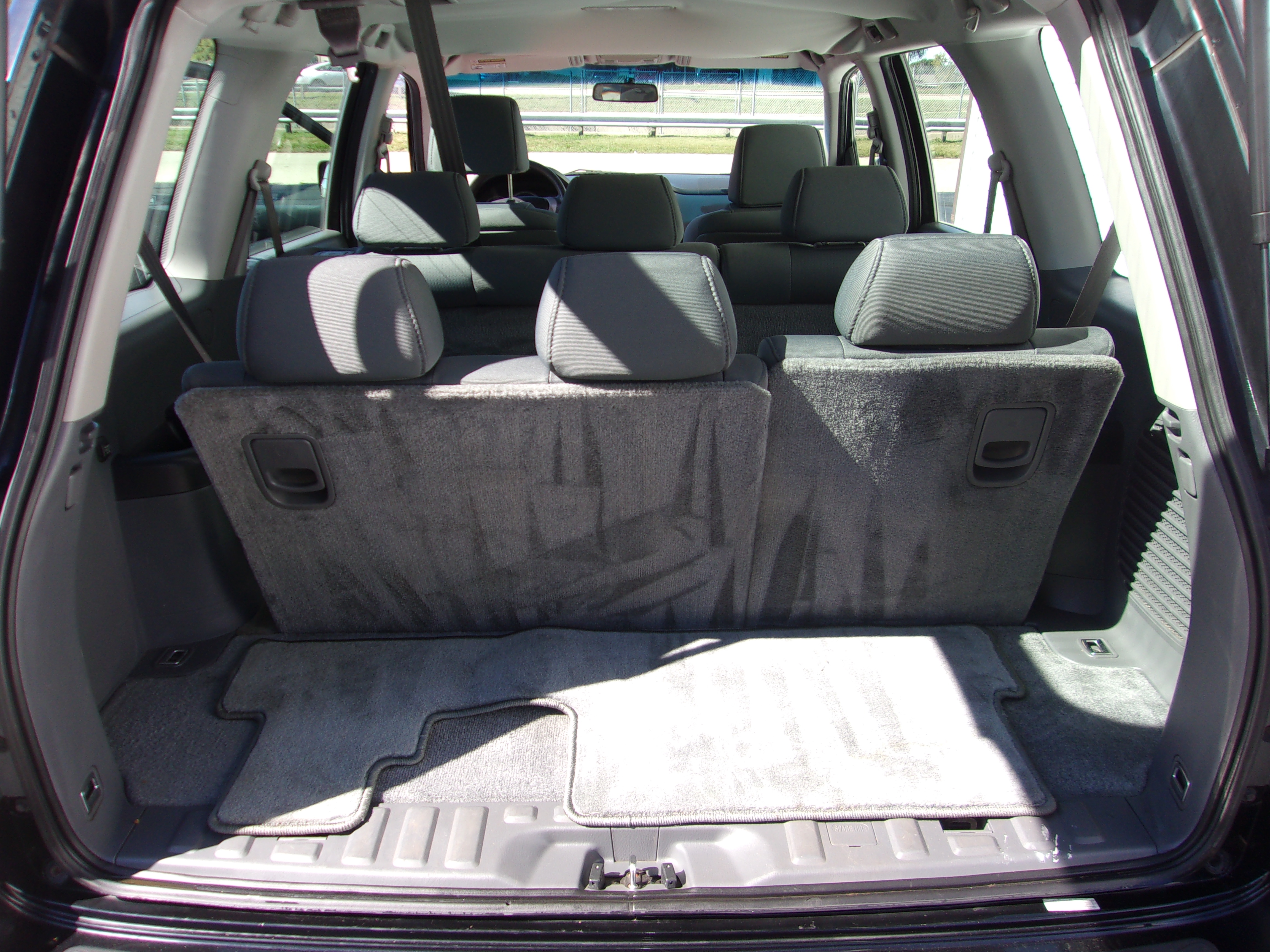 Used 2007 Honda Pilot 4WD LX image 7